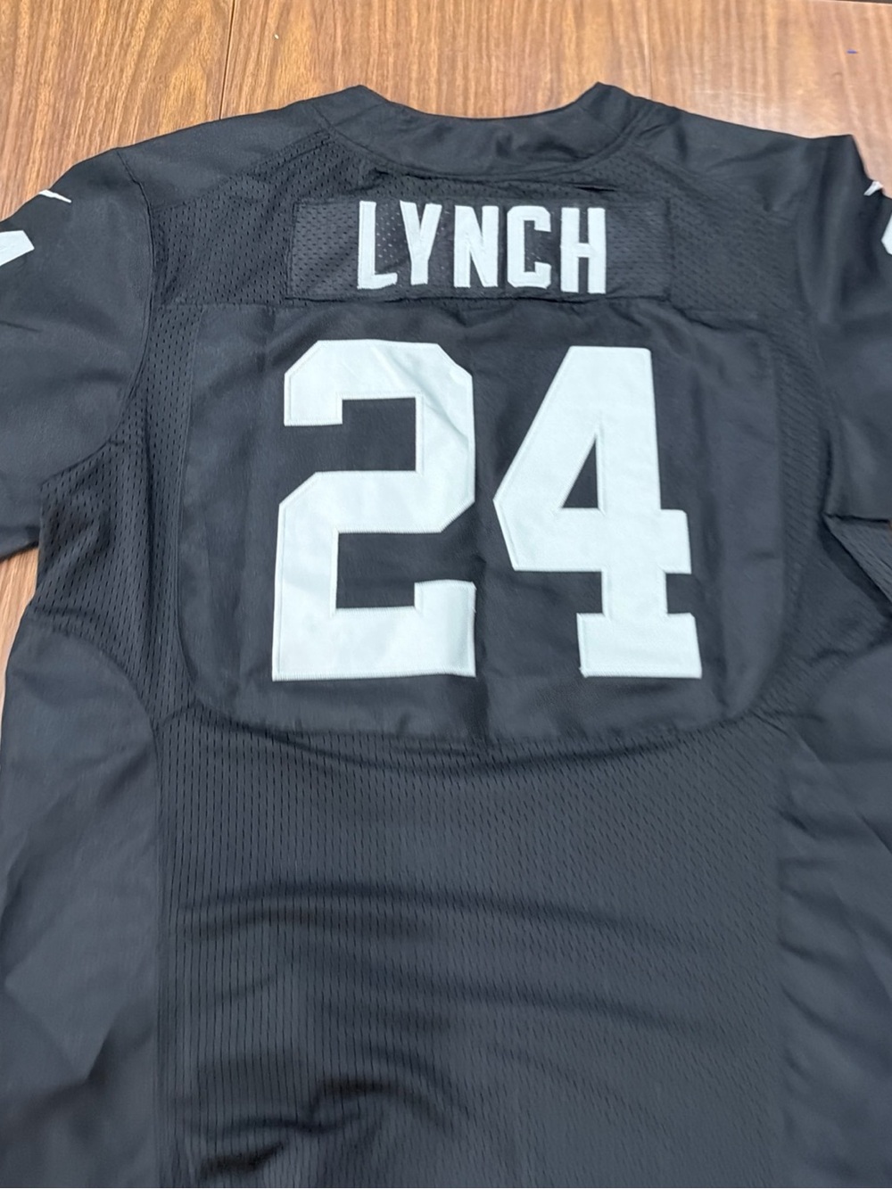 Oakland Raiders Marshawn Lynch #24 Jersey Men’s Size 48 NFL Excellent